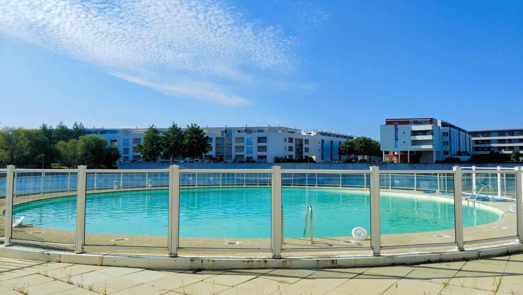 Charmant T2 Avec Piscine Vue Lac Aux Minimes La Rochelle Ла Рошел Екстериор снимка